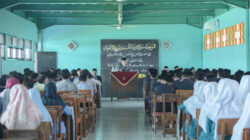 Pengarahan Pengawas Ujian Tulis Pertengahan Tahun 2025 di Pondok Pesantren Darussalam Bogor