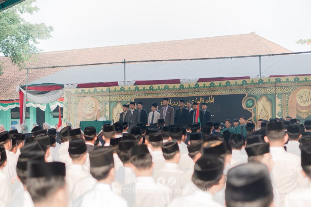 Mengenal Lebih Dalam Ruh Pondok, Santri Darussalam Ikuti Kuliah Umum Kepondokpesantrenan